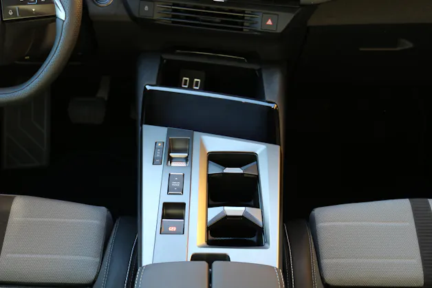 Opel Grandland 1.2 T HEV Edition