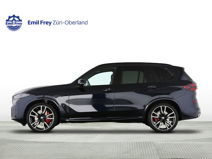 Vehicle image BMW X5