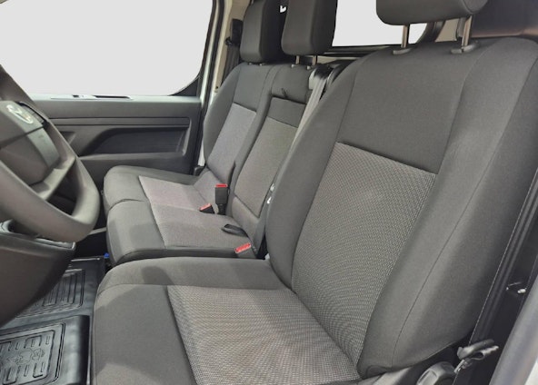 Vehicle image 13 Vehicle image 13