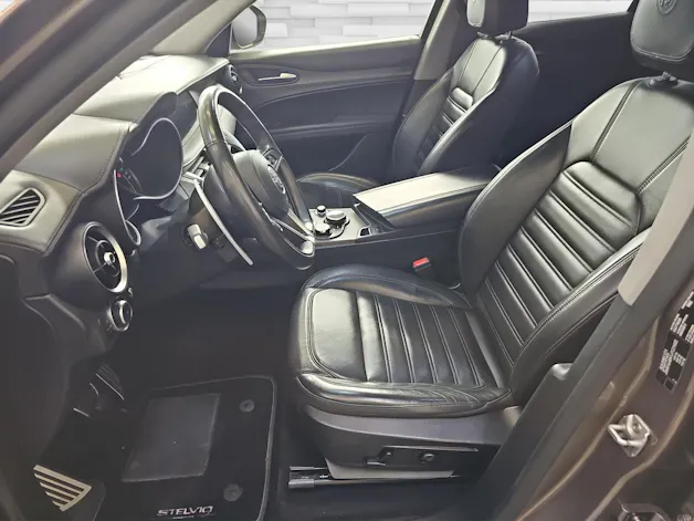 Alfa Romeo Stelvio 2.0 Q4 280 Super