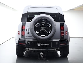 Vehicle image LAND ROVER Defender 110 3.0 I6 X-Dynamic SE