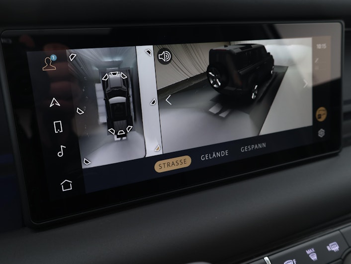 Vehicle image LAND ROVER DEFENDER