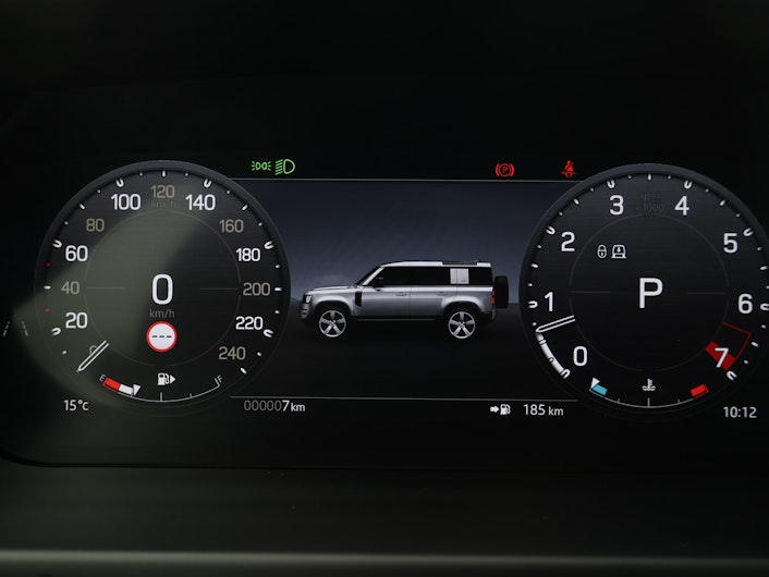 Vehicle image LAND ROVER DEFENDER