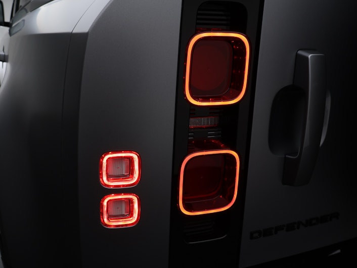 Vehicle image LAND ROVER DEFENDER