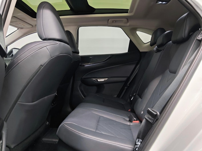 Vehicle image LEXUS NX