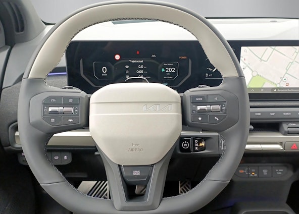 Vehicle image 10 Vehicle image 10