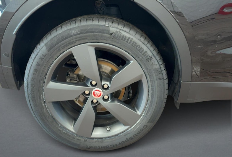 Vehicle image JAGUAR E-PACE