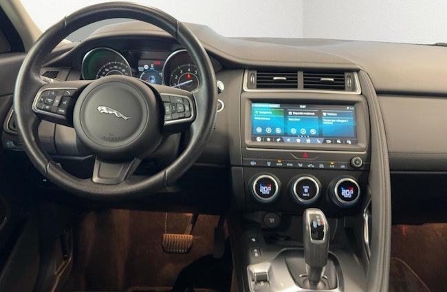 Vehicle image 7 Vehicle image 7