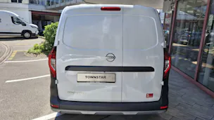 Nissan Townstar Kaw. 2.0 t L1 1.3 DIG-T 130 Acenta
