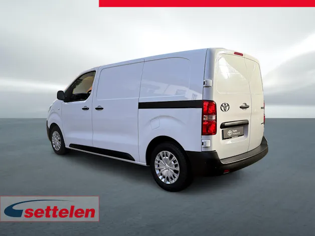 Toyota PROACE Van L1 75KWh Advanced
