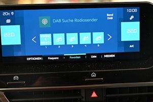 Vehicle image CITROEN e-C4 Shine