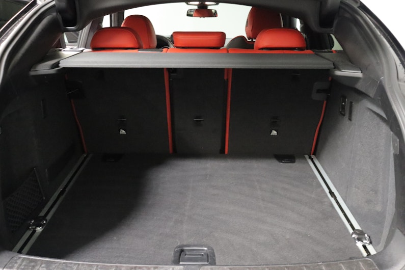 Vehicle image BMW X4