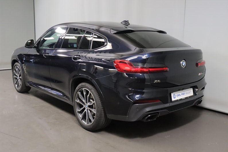 Vehicle image BMW X4