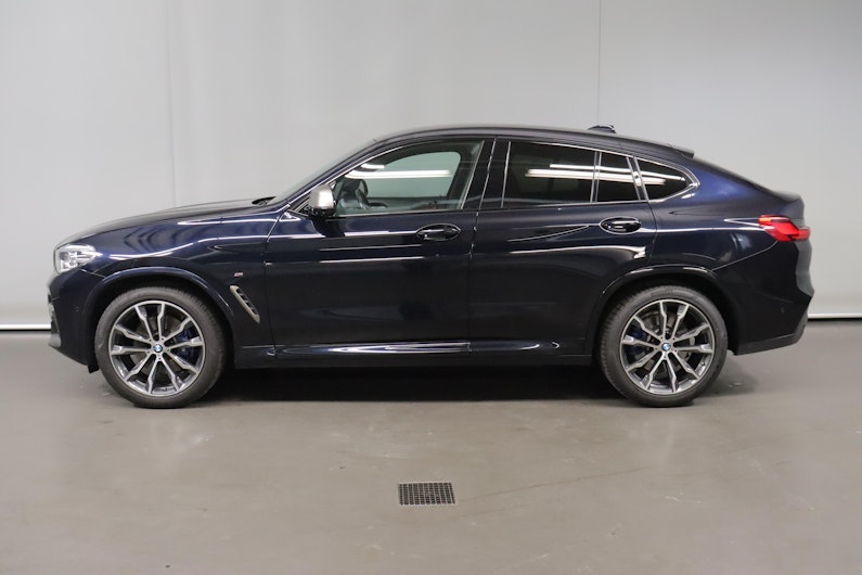 Vehicle image BMW X4