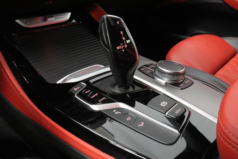 Vehicle image BMW X4