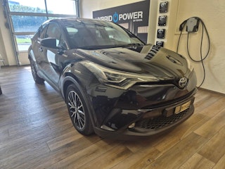 Vehicle image TOYOTA C-HR 0