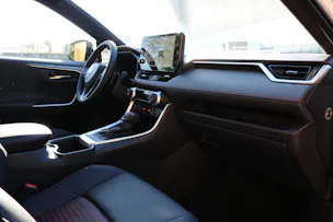 Suzuki Across 2.5 PHEV Compact Top 4x4