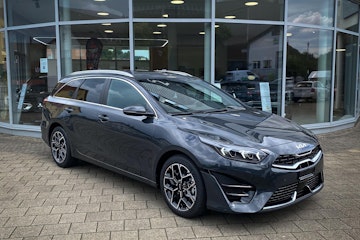 Vehicle placeholder image Vehicle placeholder image