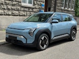 First vehicle image