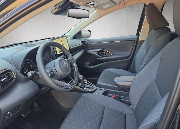 Vehicle image 8 Vehicle image 8