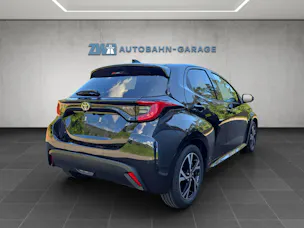 Toyota Yaris 1.5 VVT-i HSD Trend