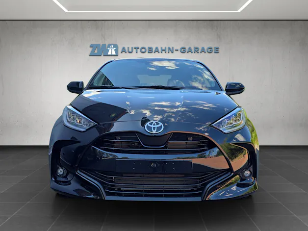 Toyota Yaris 1.5 VVT-i HSD Trend