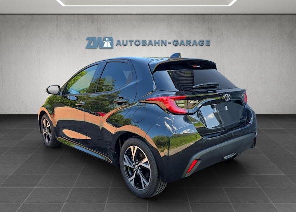 Vehicle image 2 Vehicle image 2