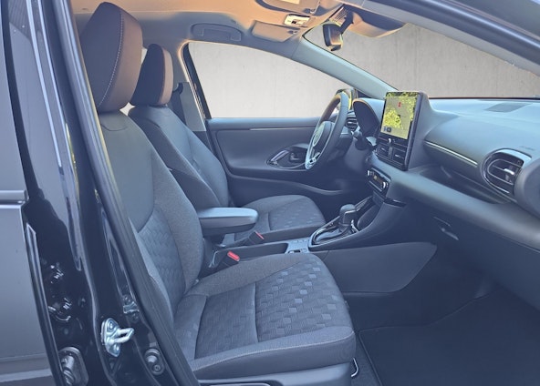 Vehicle image 13 Vehicle image 13