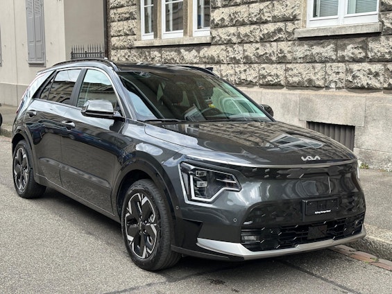 Vehicle image 2 Vehicle image 2