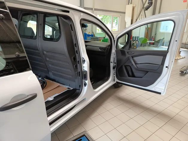 Renault Kangoo Van L2 E-Tech Electric EV45 22kW Extra
