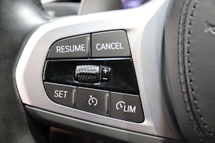 Vehicle image BMW 545e xDrive SAG