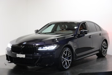 Vehicle image BMW 545e xDrive SAG
