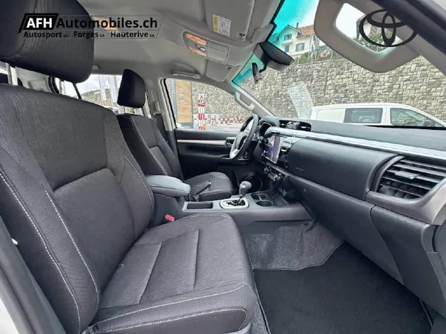 Toyota Hilux Double Cab.-pick-up 2.4