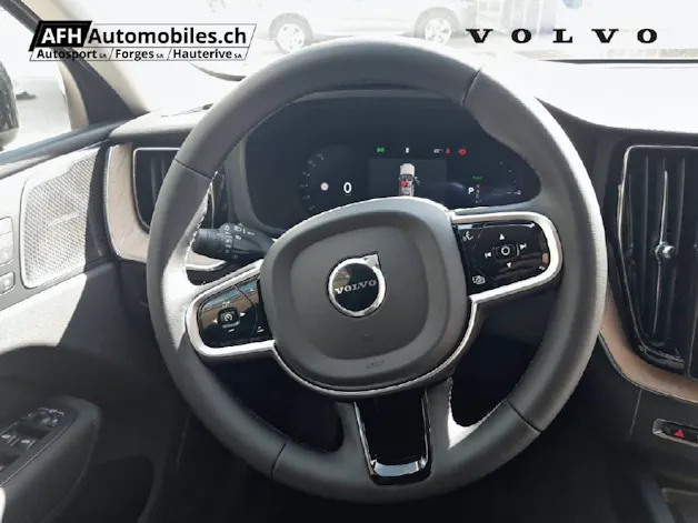 Volvo XC60 2.0 T6 TE Plus Dark eAWD