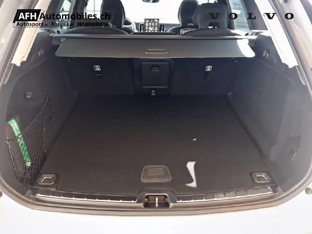 Volvo XC60 2.0 T6 TE Plus Dark eAWD