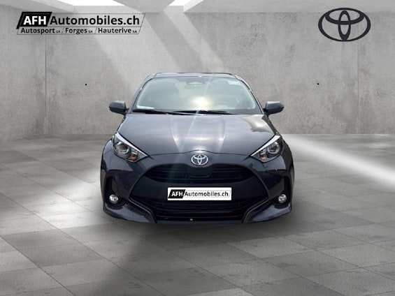 Vehicle image 7