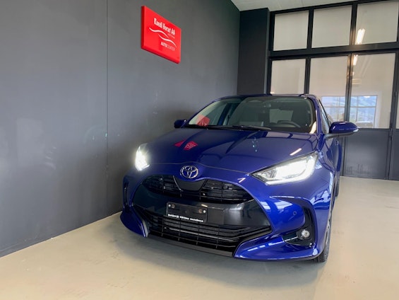 Vehicle image 8 Vehicle image 8