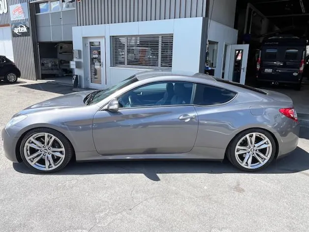 Hyundai Genesis Coupé 3.8 V6