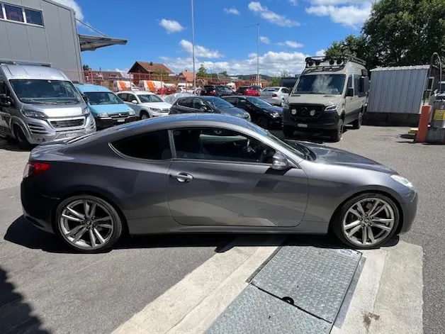 Hyundai Genesis Coupé 3.8 V6