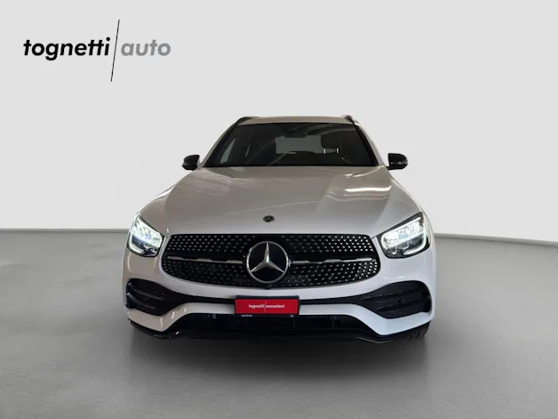 Mercedes-Benz GLC 200 4Matic Night Star 9G-Tronic