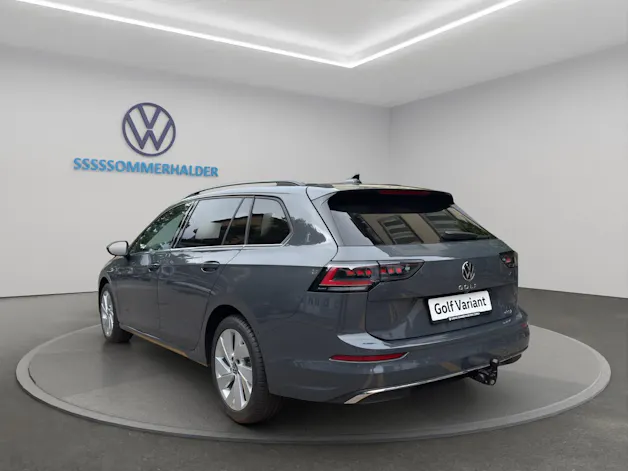 VW Golf Variant 1.5 eTSI mHEV Style