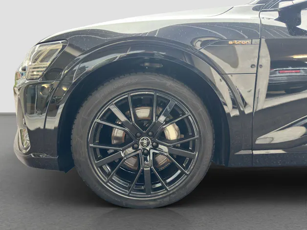 Audi e-tron 55 S Line Black Edition quattro