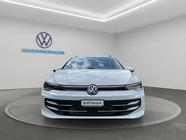 VW Golf Variant 1.5 eTSI mHEV Style