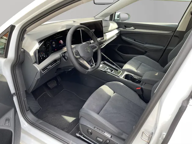 VW Golf Variant 1.5 eTSI mHEV Style