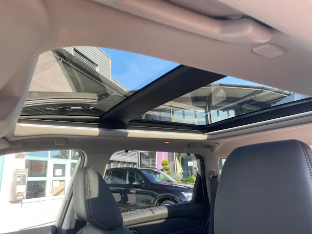 Nissan X-Trail 1.5 VC-T e-Power 4WD 7 Sitze Tekna+