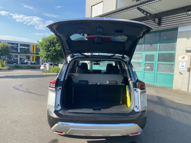 Nissan X-Trail 1.5 VC-T e-Power 4WD 7 Sitze Tekna+