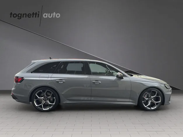 Audi RS4 Avant 25 year edition quattro tiptronic