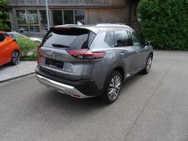 Nissan X-Trail 1.5 VC-T Tekna+ e-4orce 7P