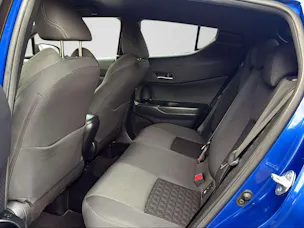 Toyota C-HR 2.0 VVTi HSD Trend
