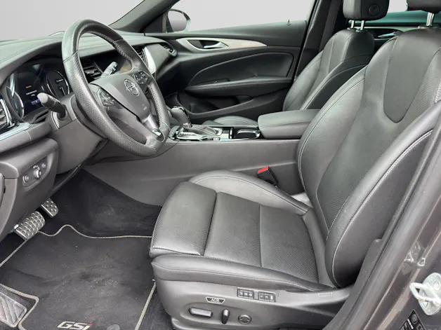 Opel Insignia Sports Tourer 2.0 T GSi AWD